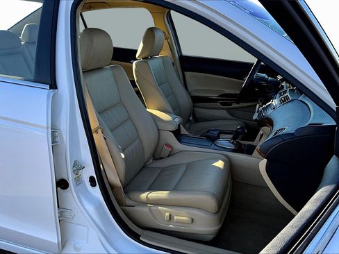 Used 2012 Honda Accord EX-L image 7