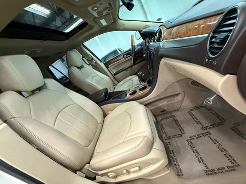 Used 2012 Buick Enclave Leather FWD image 27