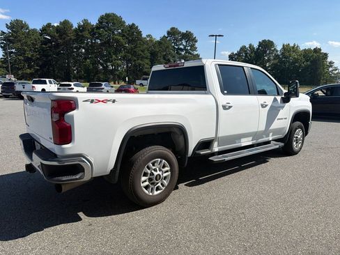 Used 2025 Chevrolet Silverado 2500 LT w/ Safety Package AWD/4WD image 7