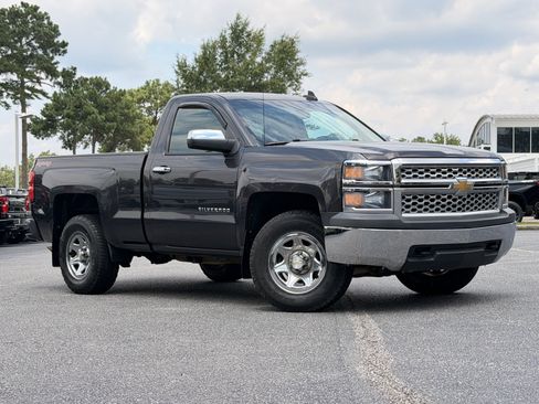Used 2015 Chevrolet Silverado 1500 LS w/ Trailering Package AWD/4WD image 2
