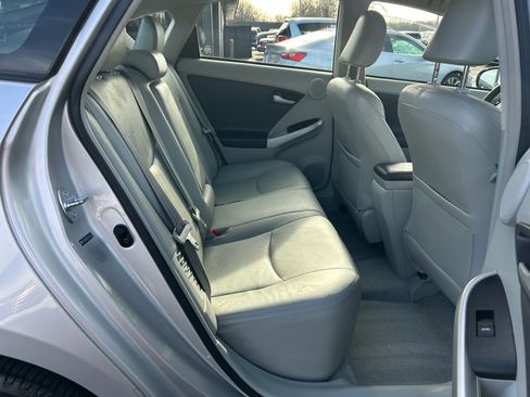 Used 2010 Toyota Prius Two image 16