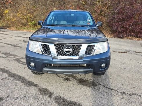 Used 2017 Nissan Frontier SV w/ SV Value Truck Package image 10