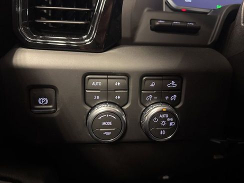 New 2026 GMC Sierra 2500 AT4X image 29