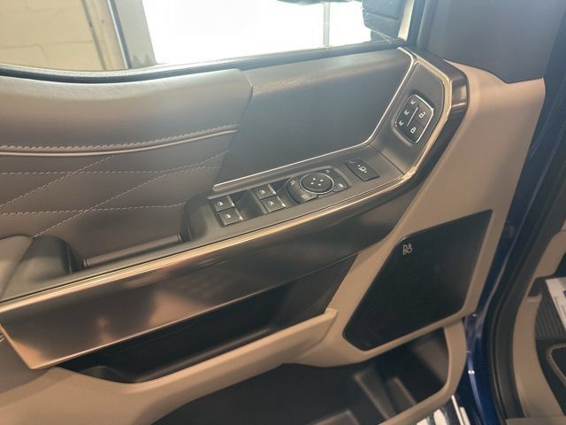 New 2026 Ford F350 Platinum w/ Platinum Plus Package AWD/4WD image 10