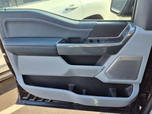 Used 2022 Ford F150 Limited image 22