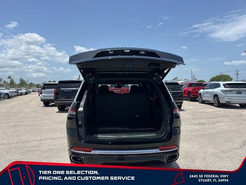 Used 2021 Jeep Grand Cherokee L Summit AWD/4WD image 17