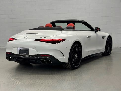 Used 2022 Mercedes-Benz SL 63 AMG 4MATIC image 17