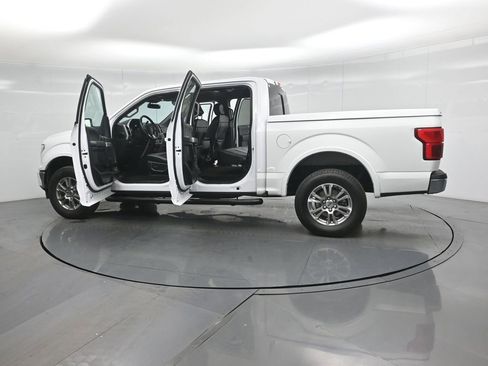 Used 2020 Ford F150 Lariat image 34