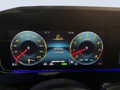 Used 2023 Mercedes-Benz AMG GT 43 image 11