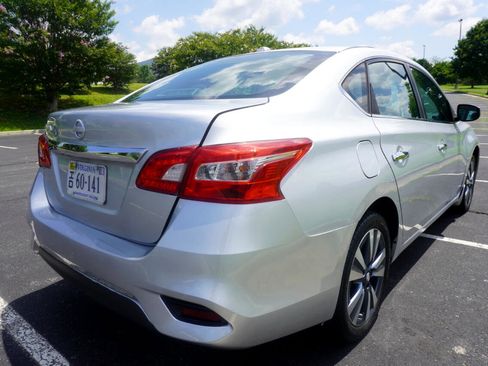 Used 2019 Nissan Sentra SV w/ Special Edition Package image 7