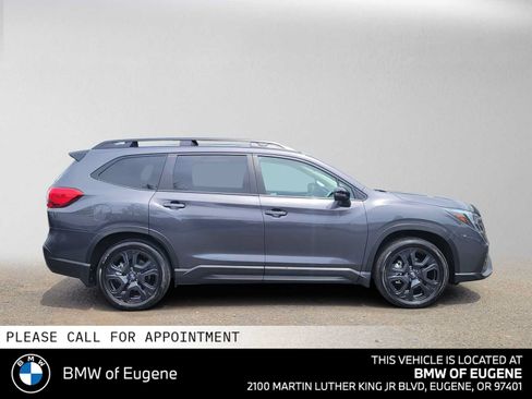 Used 2023 Subaru Ascent Onyx Edition AWD/4WD image 2