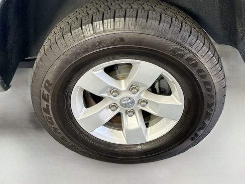 Used 2024 RAM 1500 Classic SLT AWD/4WD image 28