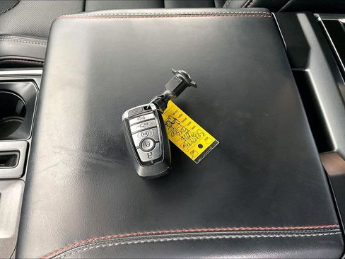 Used 2025 Ford F150 Raptor image 13