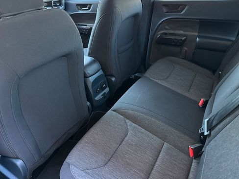 Used 2024 Ford Maverick XLT w/ XLT Luxury Package image 11