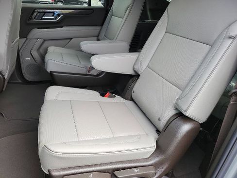 New 2026 GMC Yukon XL Elevation image 15