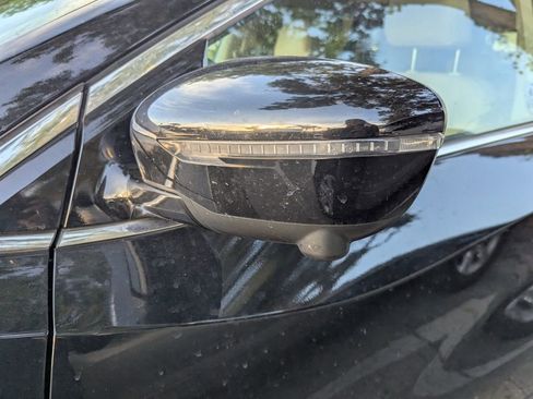 Used 2020 Nissan Murano Platinum w/ Cargo Package image 23