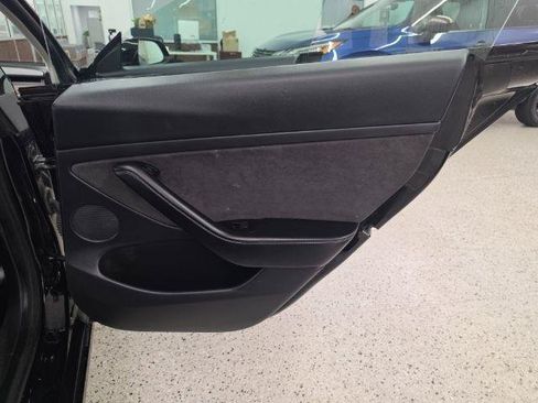 Used 2022 Tesla Model 3 Standard Range RWD image 26