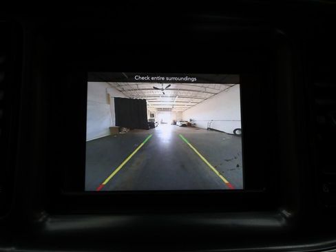 Used 2018 Dodge Challenger R/T RWD image 23