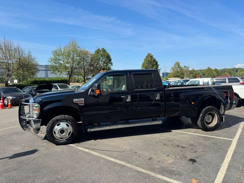 Used 2009 Ford F350 Lariat image 9