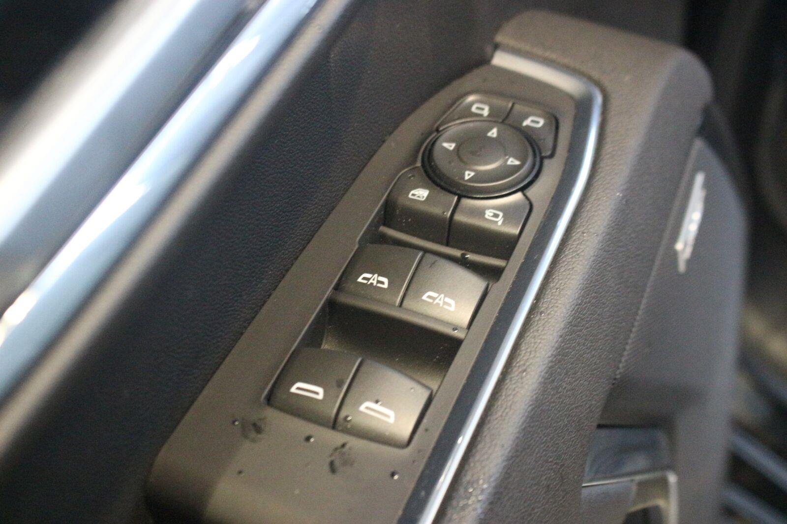 Used 2026 GMC Sierra 1500 SLT w/ SLT Premium Package RWD image 12