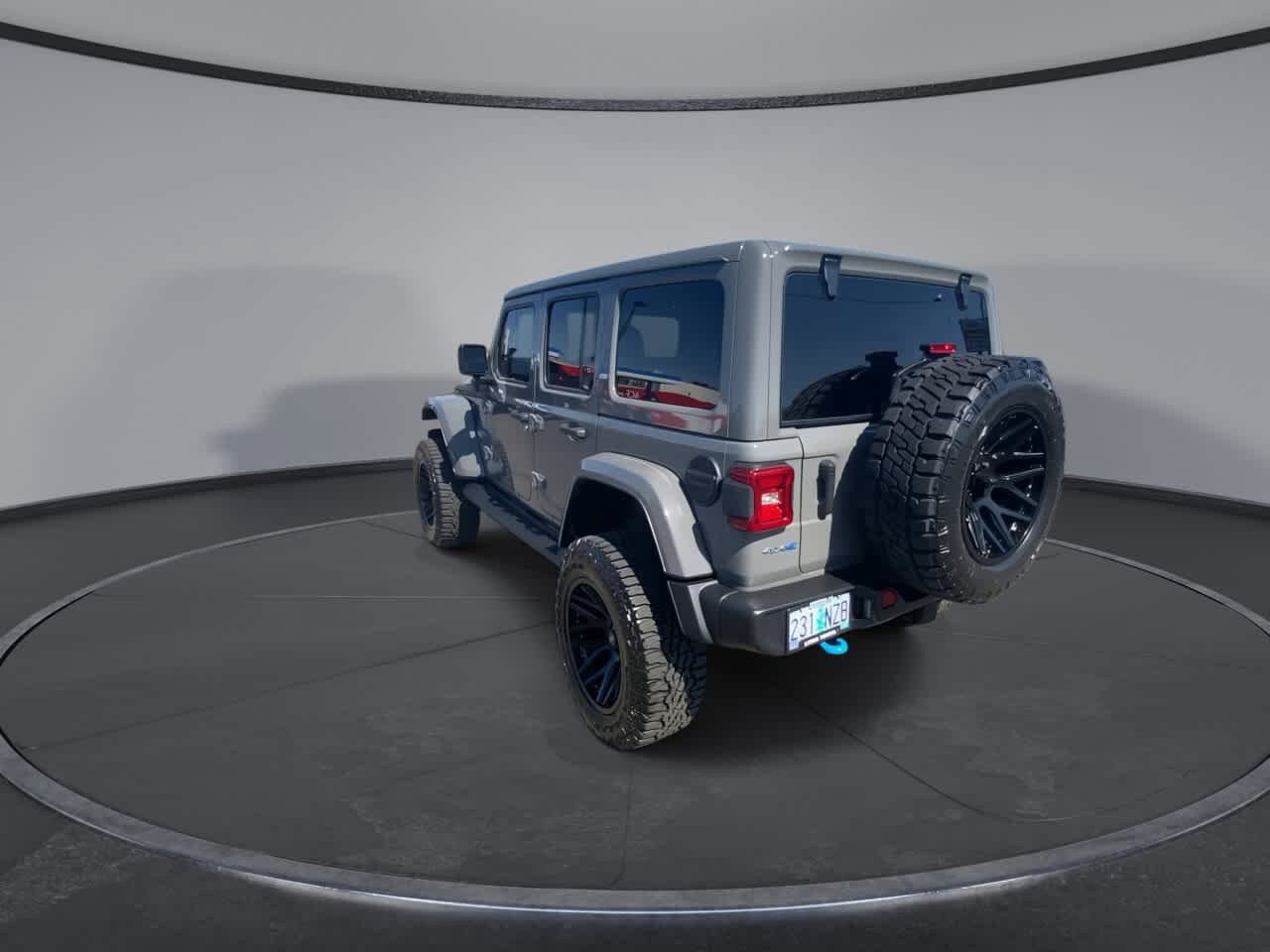 Used 2023 Jeep Wrangler Unlimited Sahara w/ Cold Weather Group AWD/4WD image 7