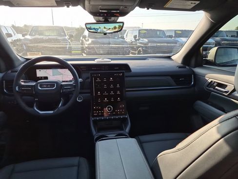 New 2027 GMC Terrain AT4 w/ Convenience Package III AWD/4WD image 33