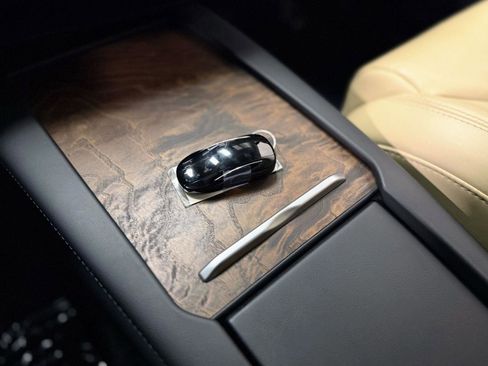 Used 2017 Tesla Model X 75D image 22