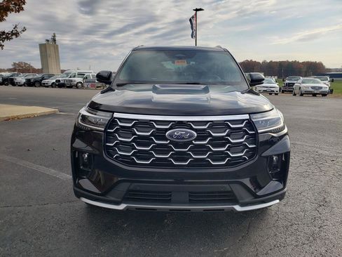 New 2026 Ford Explorer Platinum w/ LUX Leather Package image 11