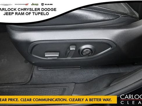 Used 2023 Jeep Grand Cherokee L Laredo RWD image 15
