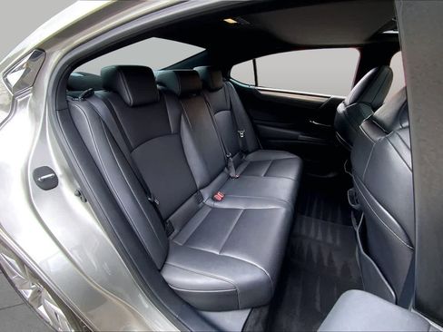 Used 2021 Lexus ES 350 F Sport w/ Accessory Package FWD image 21