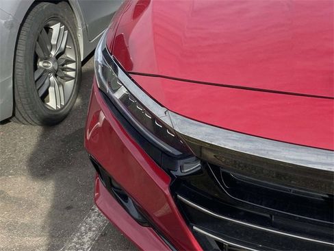 Used 2021 Honda Accord Sport image 8