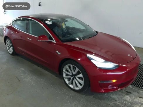 Used 2018 Tesla Model 3 Mid Range RWD image 1