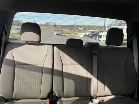 Used 2018 Ford F150 XLT w/ Equipment Group 302A Luxury image 9