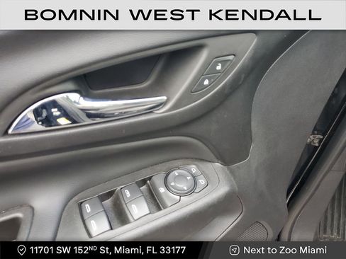 Used 2022 Chevrolet Equinox LT image 22