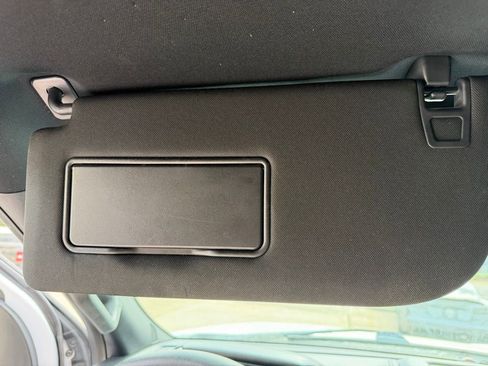 Used 2016 Ford F150 Lariat image 17