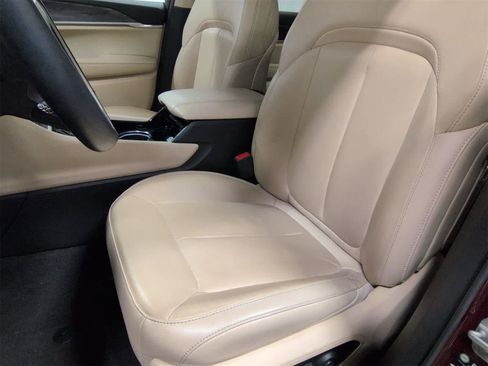 Certified 2021 Jeep Grand Cherokee L Limited image 17