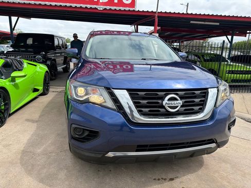 Used 2019 Nissan Pathfinder S AWD/4WD image 27