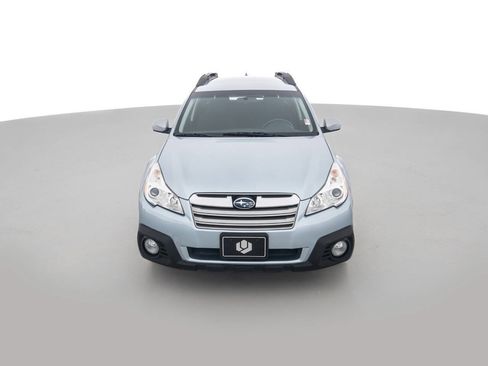 Used 2014 Subaru Outback 2.5i Premium AWD/4WD image 2