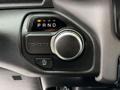 Certified 2019 RAM 1500 Big Horn image 24