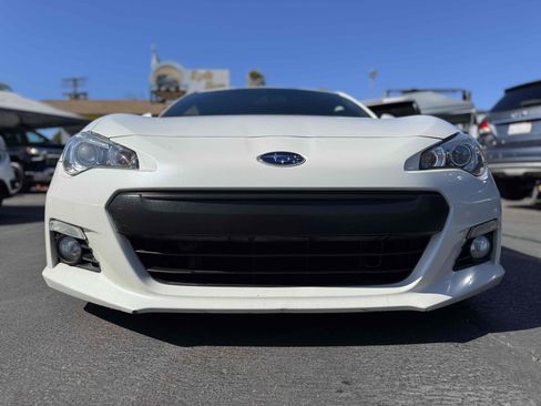 Used 2015 Subaru BRZ Limited w/ Popular Package #1B RWD image 2