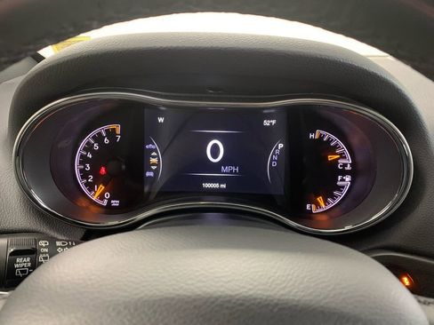 Used 2019 Jeep Grand Cherokee Limited w/ Luxury Group II image 39