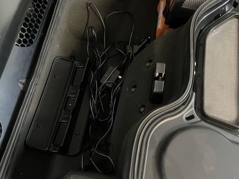 Used 2006 Ford GT RWD image 27
