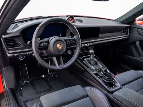 Certified 2026 Porsche 911 GT3 RWD image 11