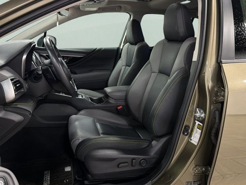 Certified 2024 Subaru Outback Onyx Edition XT AWD/4WD image 16