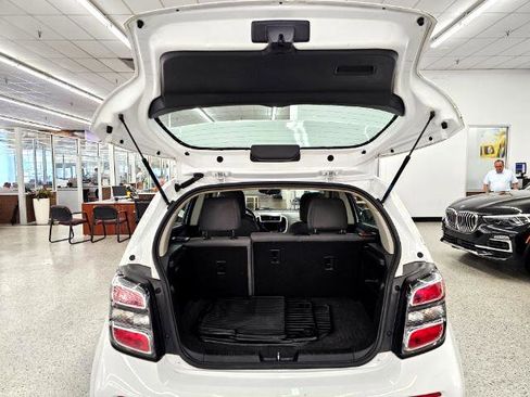 Used 2018 Chevrolet Sonic LT image 35