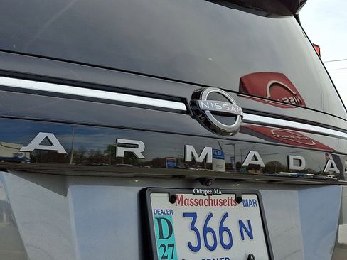 New 2026 Nissan Armada SL w/ Captain's Chari Seat Package AWD/4WD image 21