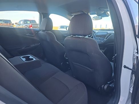 Used 2025 Chevrolet Malibu LT image 20