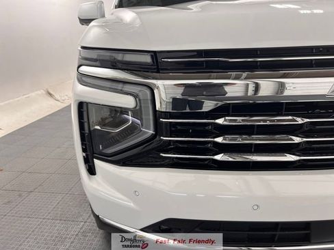 New 2026 Chevrolet Suburban LT w/ Comfort Package AWD/4WD image 11