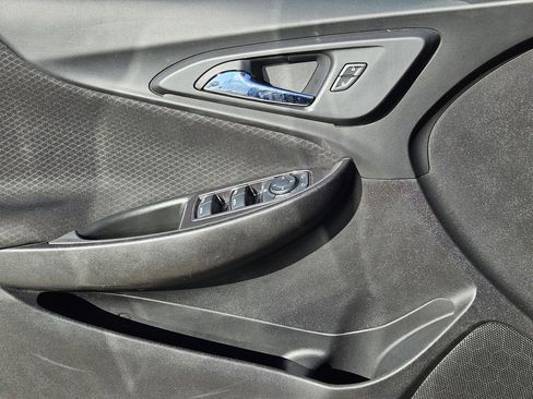 Used 2023 Chevrolet Malibu LT image 24