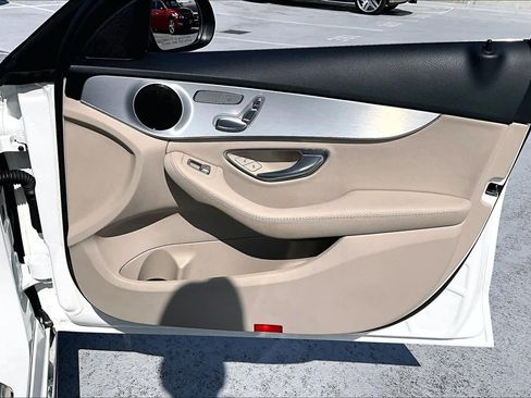 Used 2016 Mercedes-Benz C 300 Sedan image 21